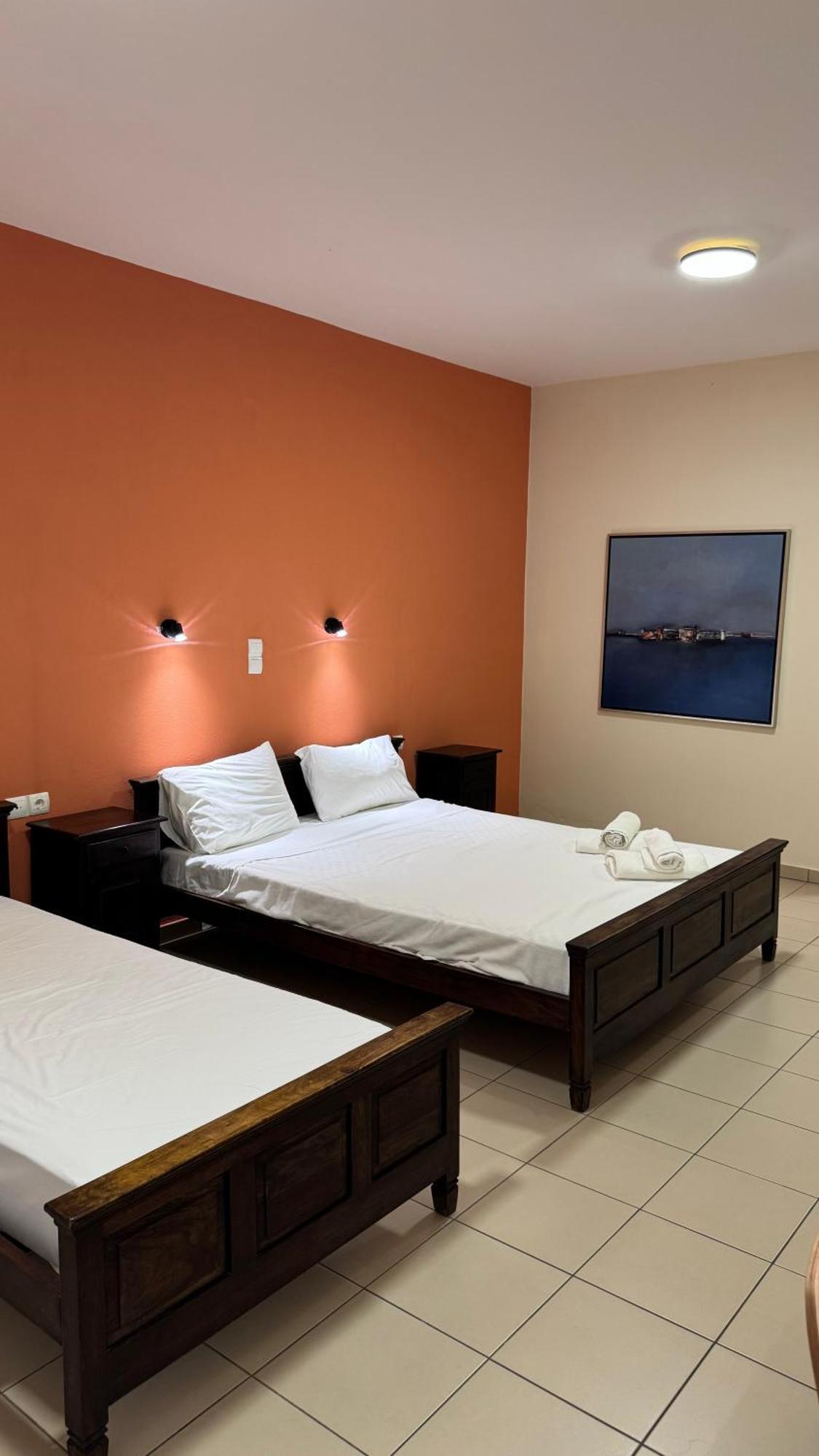 Chrisovalanto Hotel Sívota Стая снимка