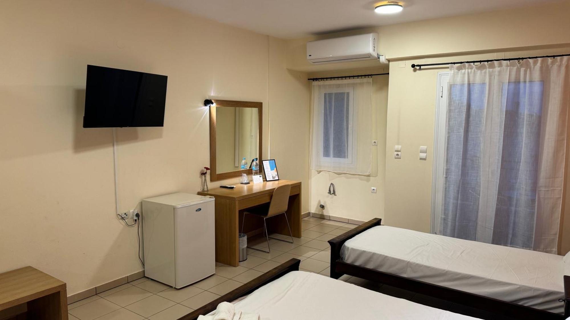 Chrisovalanto Hotel Sívota Стая снимка