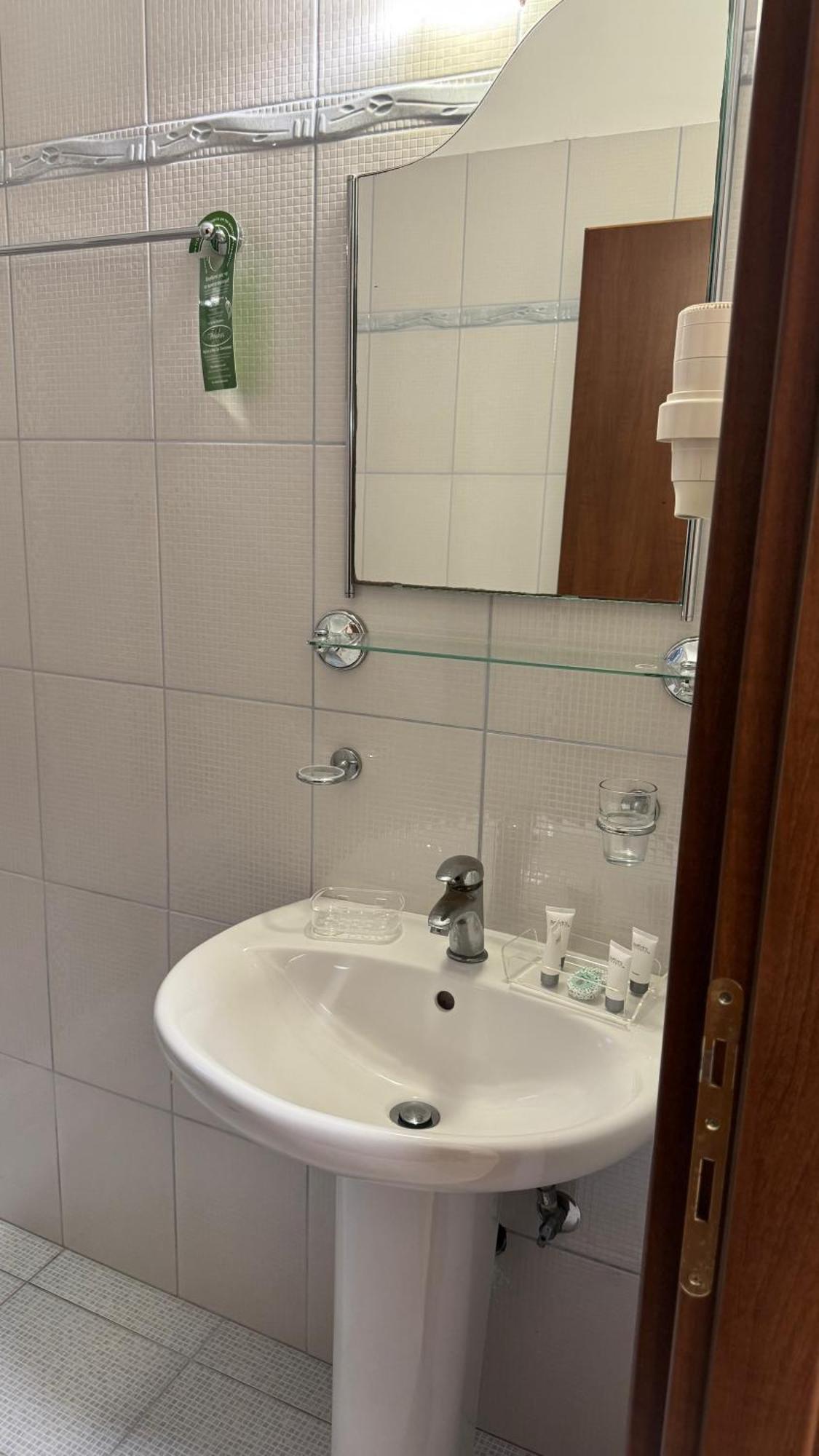 Chrisovalanto Hotel Sívota Стая снимка